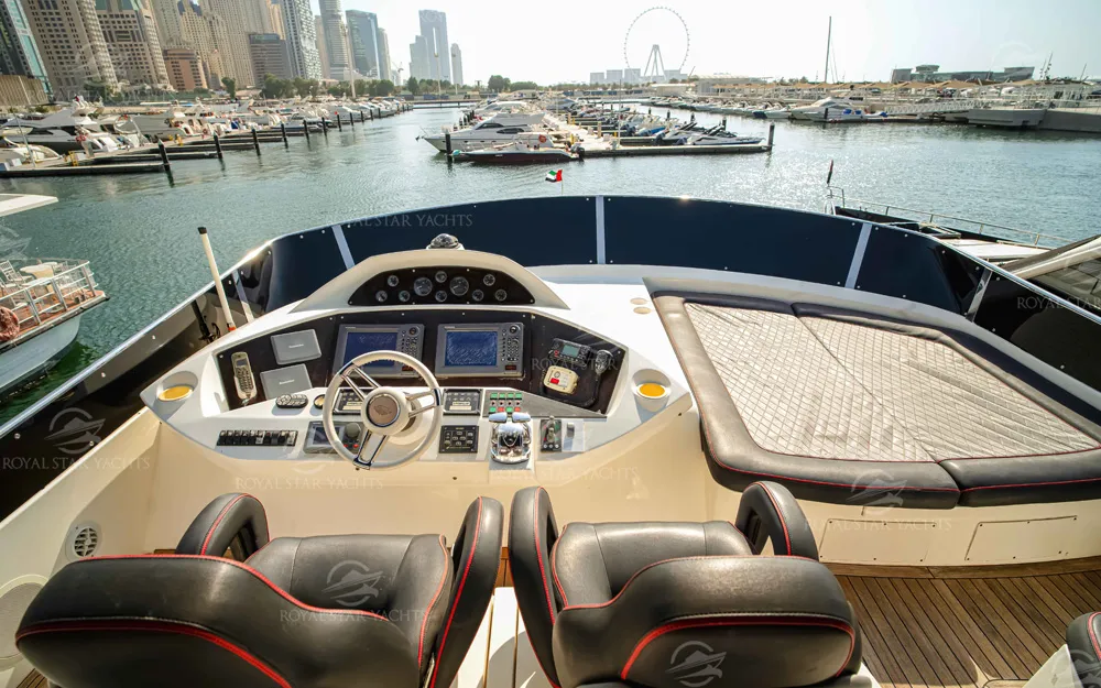 Upper deck helm station with panoramic views